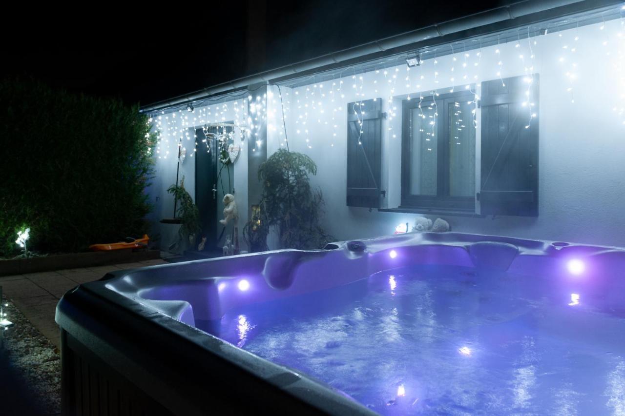 The Primeveres Home - Spa سانت-ماري-أو-مين المظهر الخارجي الصورة